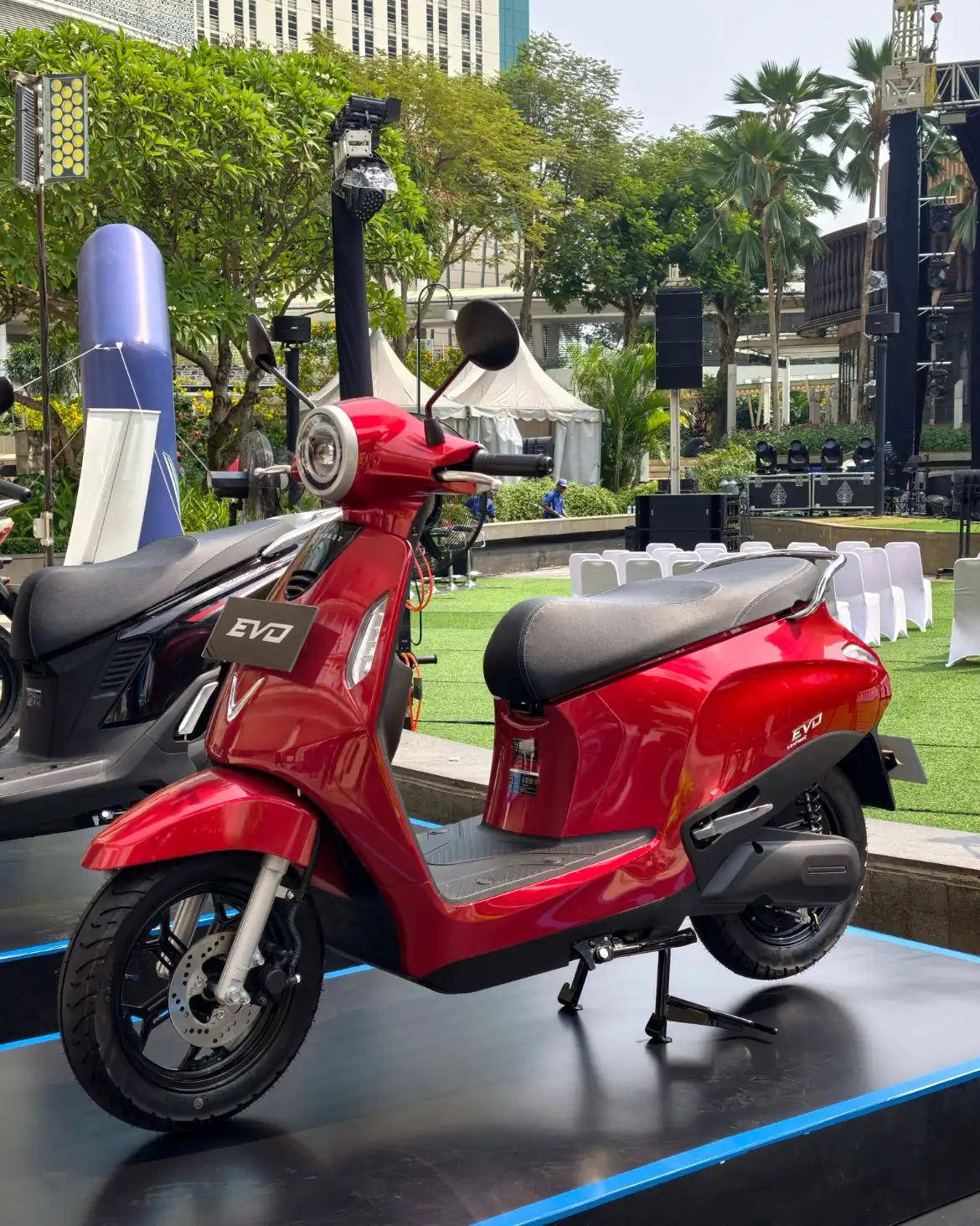 VinFast Evo motor listrik bergaya retro