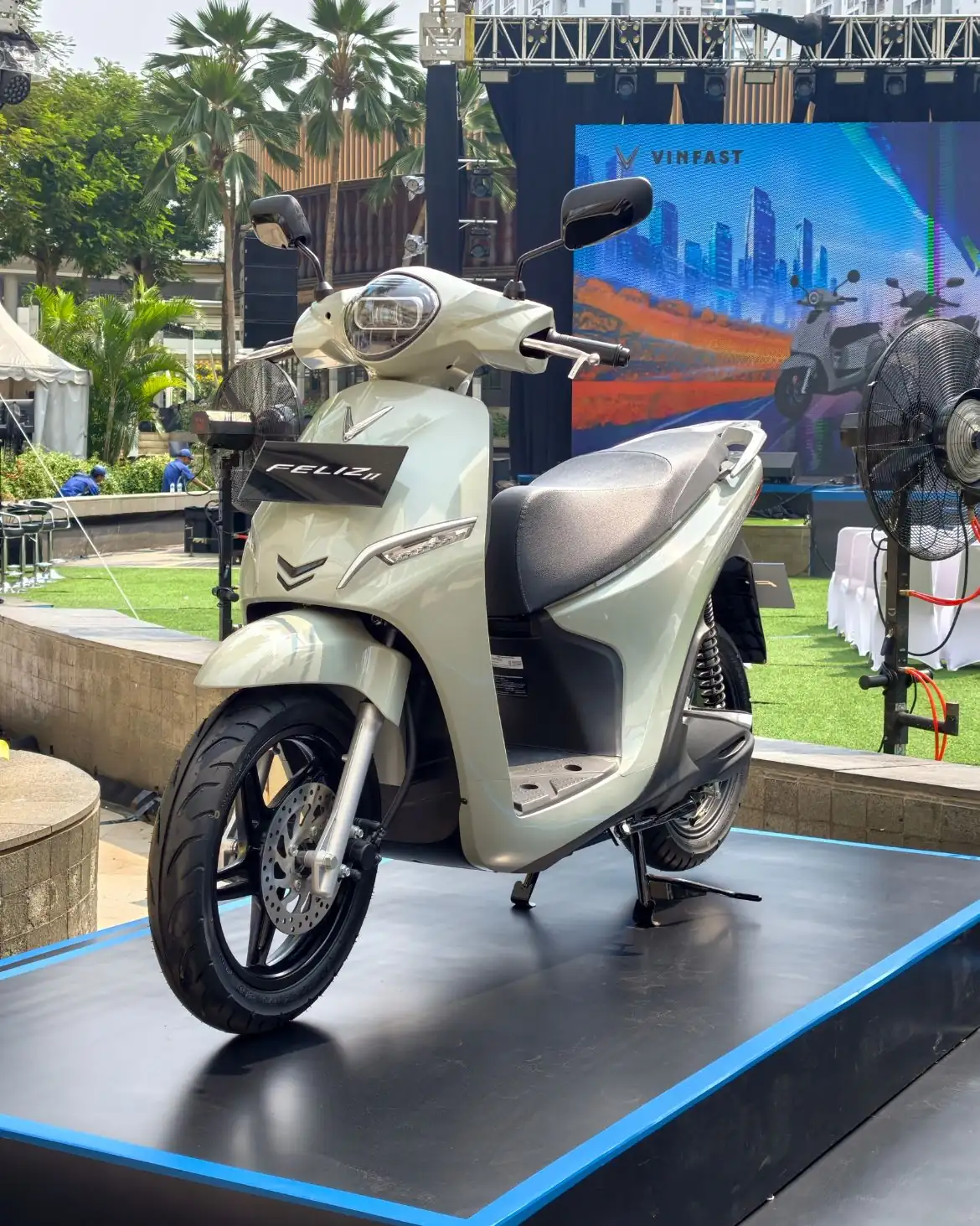 VinFast Feliz II motor listrik harian keluarga